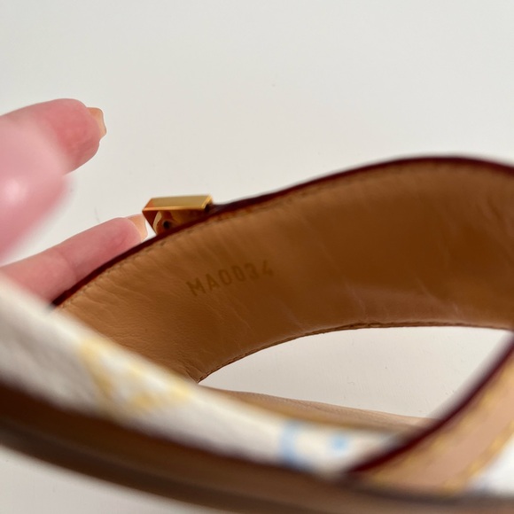 Auth VTG LOUIS VUITTON Heels - Picture 6 of 7